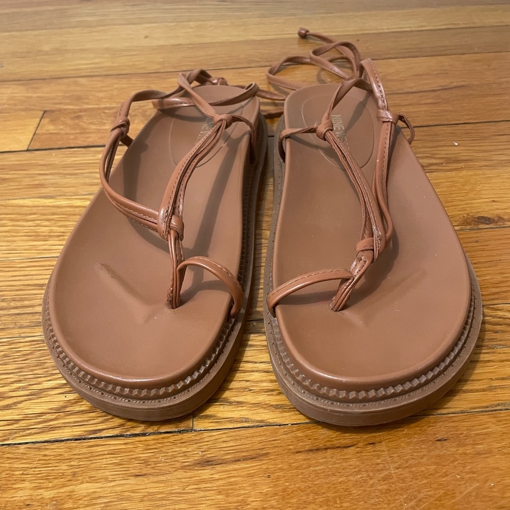 Nine West Gladiator Sandals with lil platform